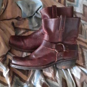 FRYE BOOTS